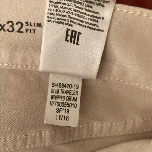 Banana republic travelers pants, cream, 32x32 - Picture 8 of 13